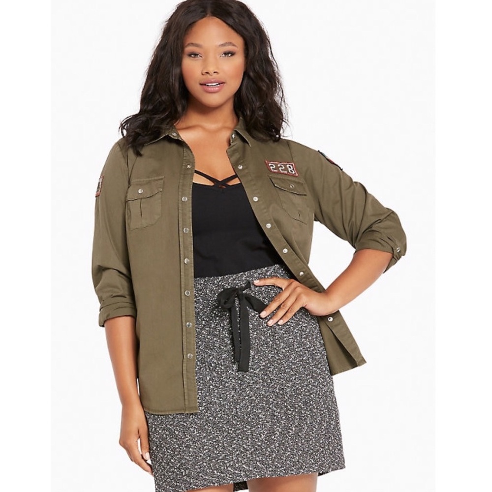 NWT Torrid military- look patch shirt Sz 1X